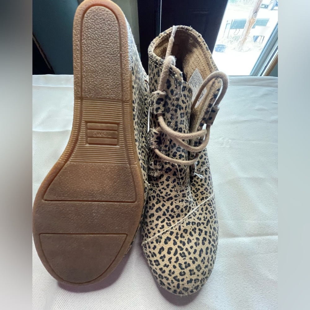 Toms Leopard Lace Up Boots